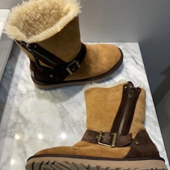 Ugg boots - Picture 4 of 9
